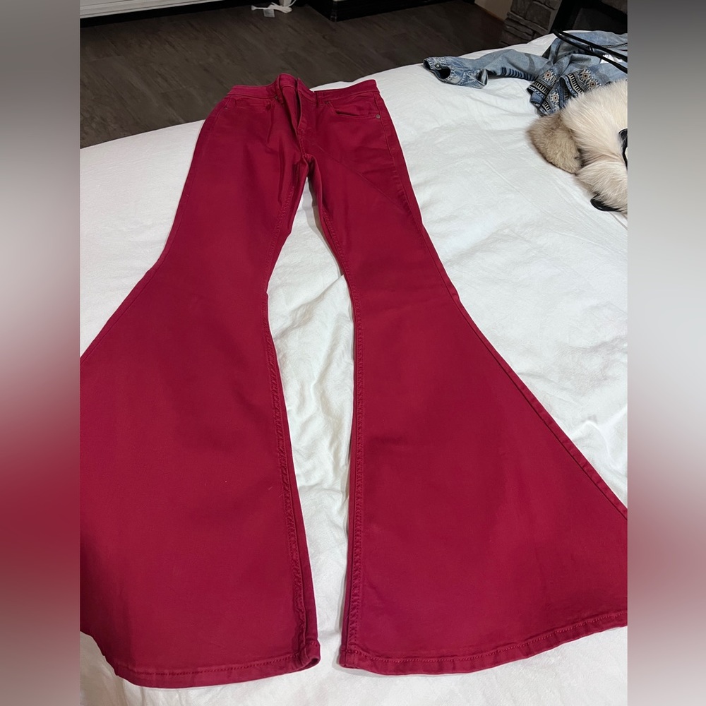Bell bottoms size 29. Worn once